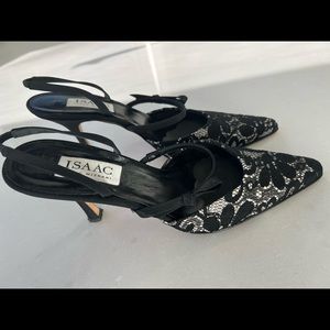 Gorgeous Isaac Mizrahi sling back heels